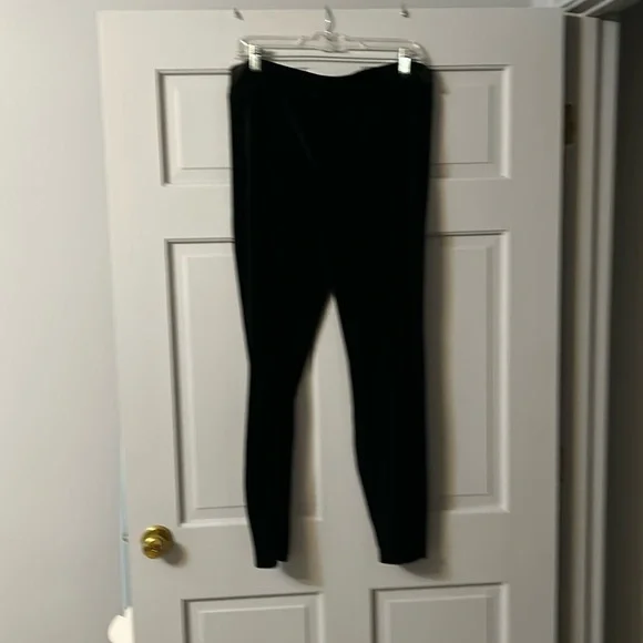 J Crew Black Velvet Leggings - Picture 1 of 5